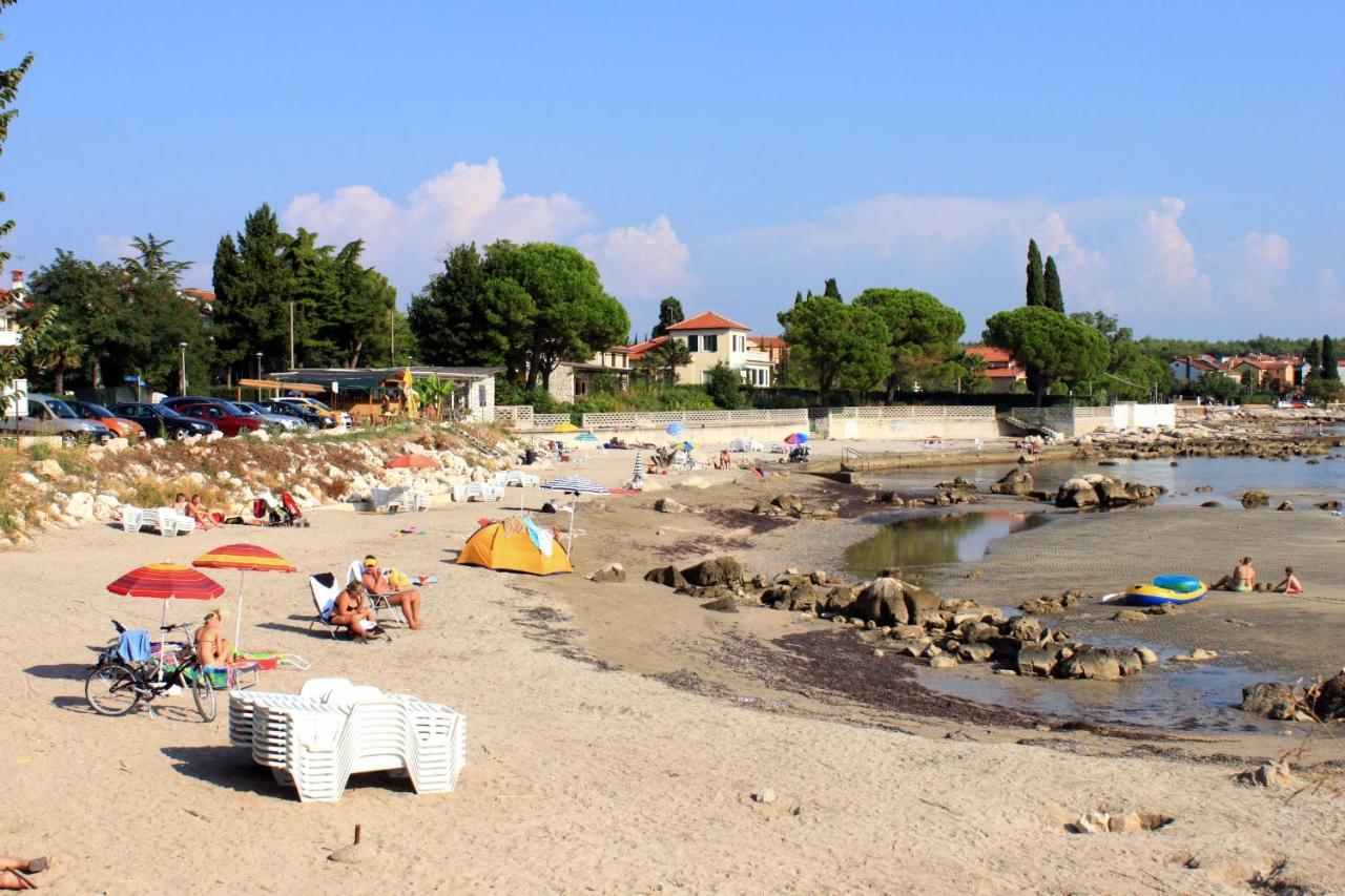 Apartments With A Parking Space Zambratija, Umag - 7059 Esterno foto